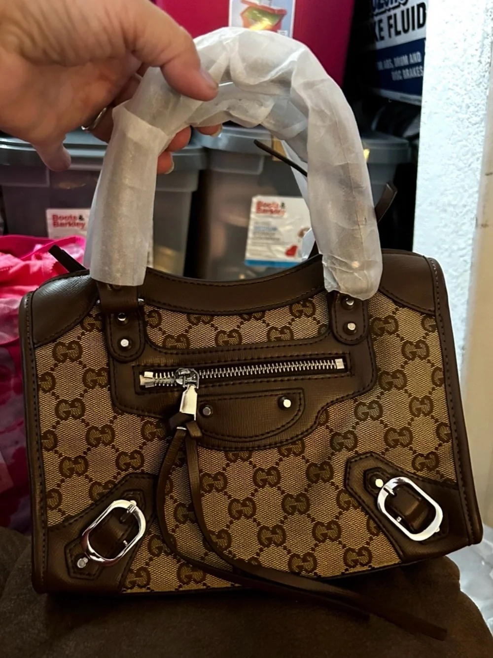 Brown Leather Shoulder Bag - Classic Everyday Carry